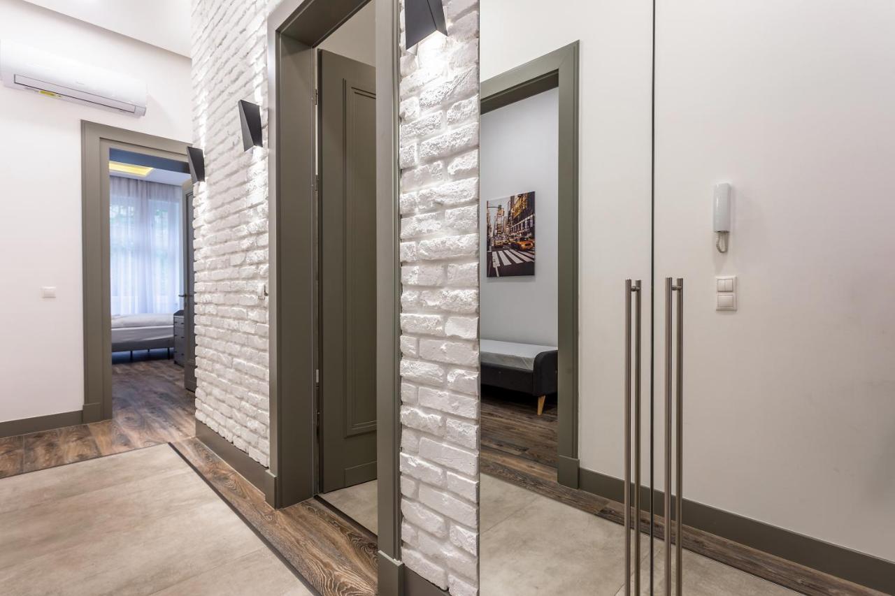 Alder Bridge Apartment Budapeste Exterior foto